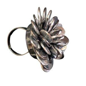 vintage silver tone tiered sequin petal adjustable statement ring mod disco
